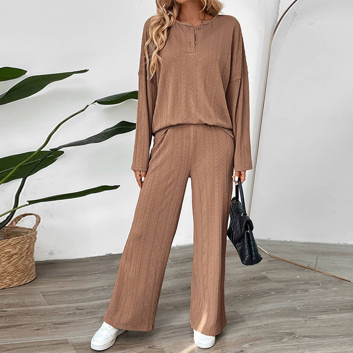 Long sleeve pants suit in button-up fabric