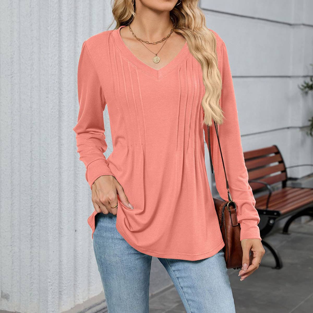 Solid-color V-neck striped long-sleeved T-shirt_CWTBLL4068