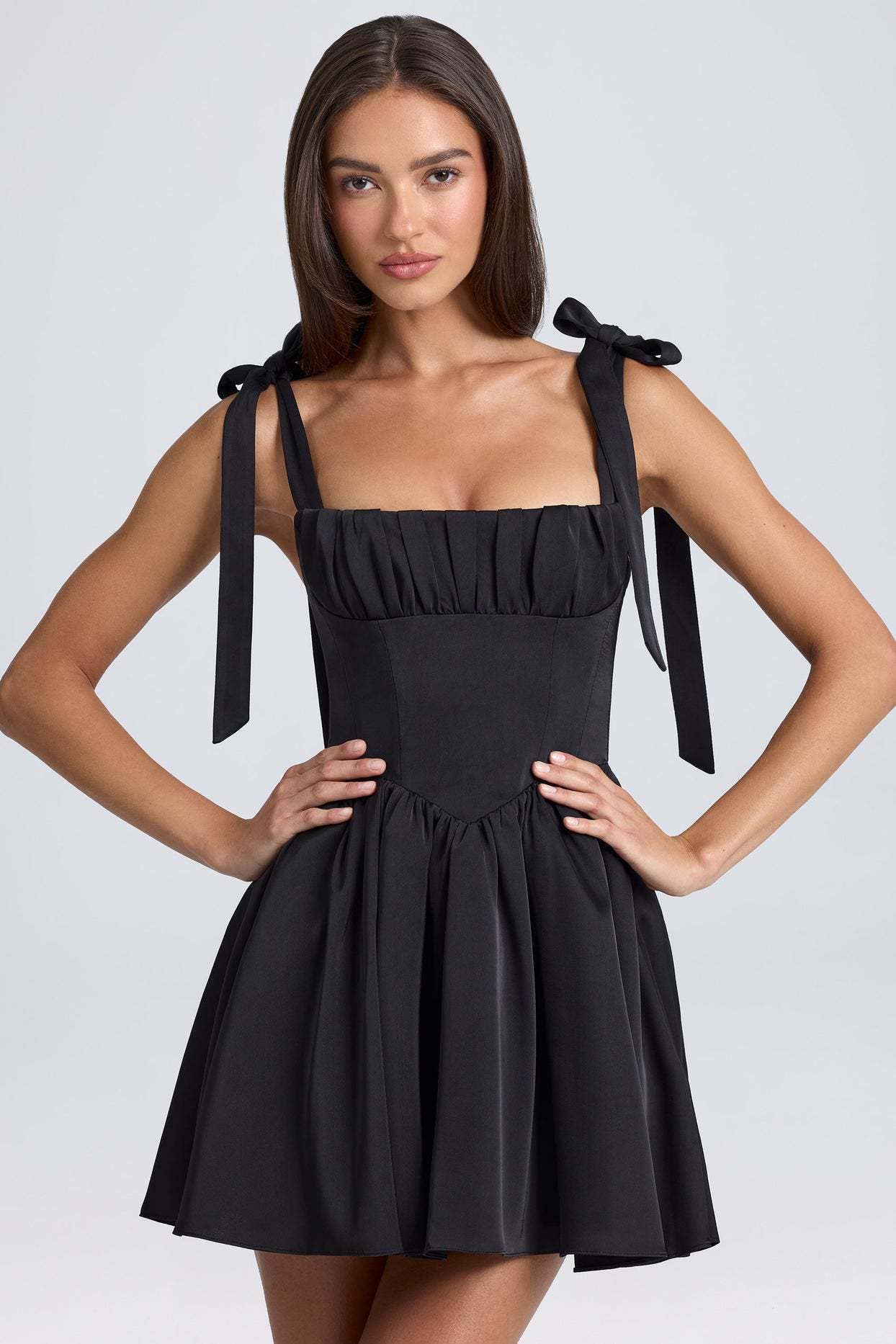 Fashionable square neck high-waist dress