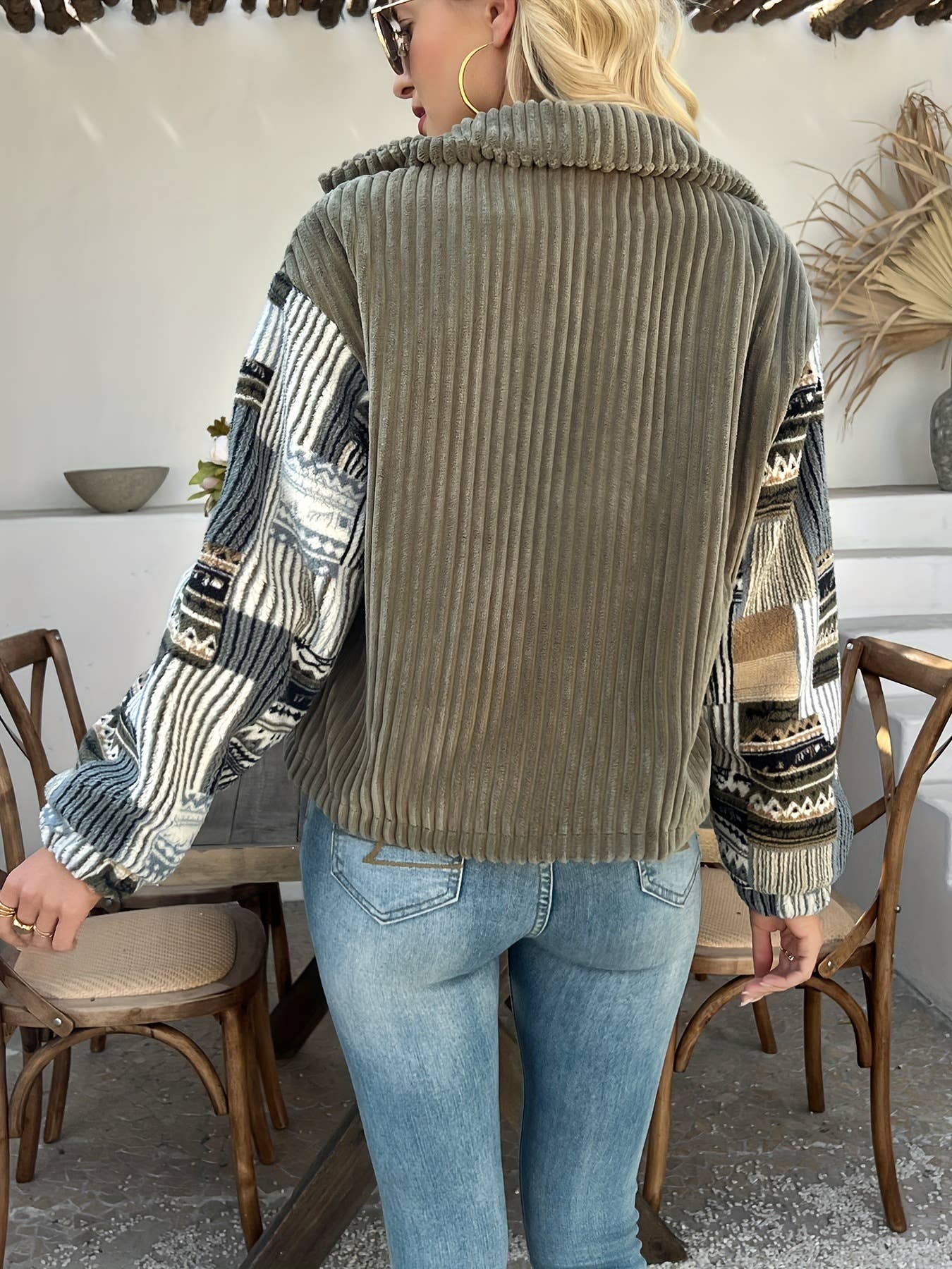 Lapel single-breasted loose color-blocking coat