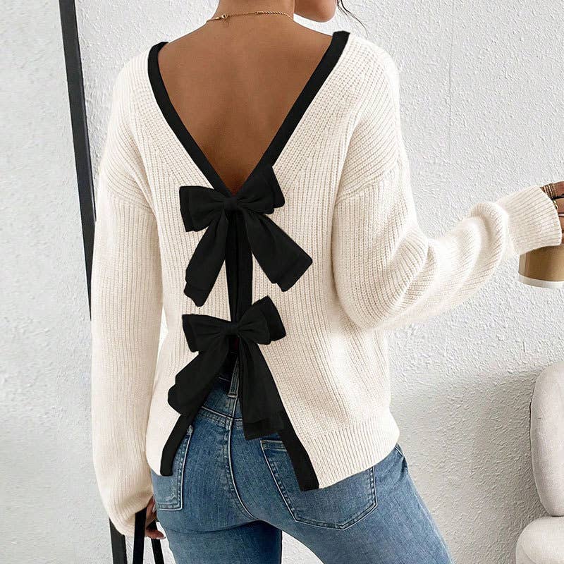 Back bow round collar sweater