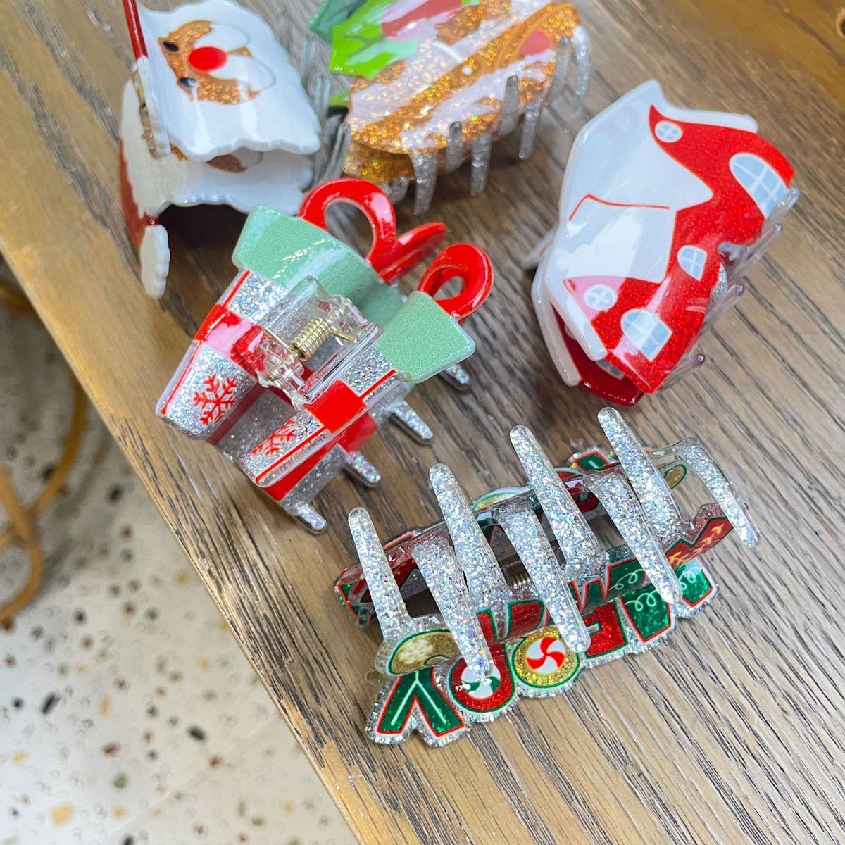 Christmas Hair Claw - Santa Bell Gift House Clip