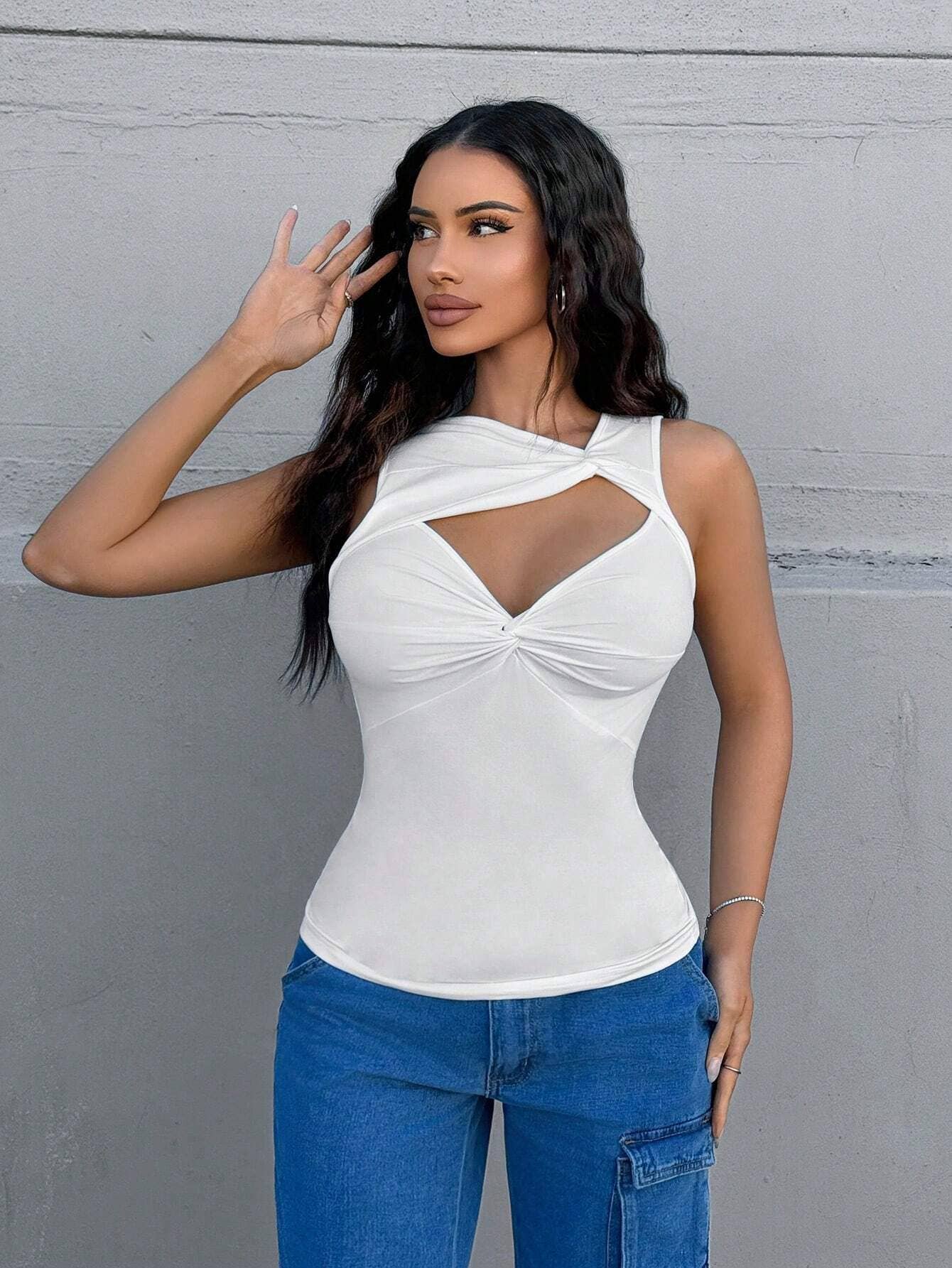 IRREGULAR HALTER VEST SLIM-FIT SLEEVELESS TOP