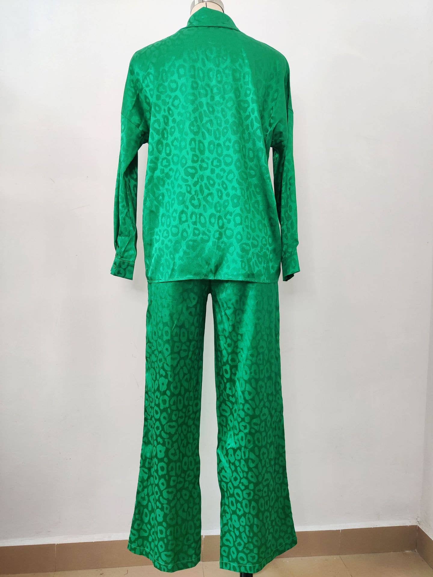 LONG SLEEVE LEOPARD PRINT FASHION WOMEN'S SUIT