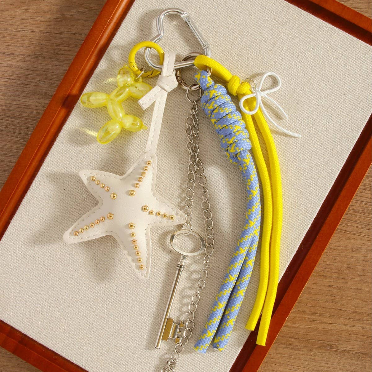 Starfish & Balloon Dog Keychain with Tassel_CWMM7567