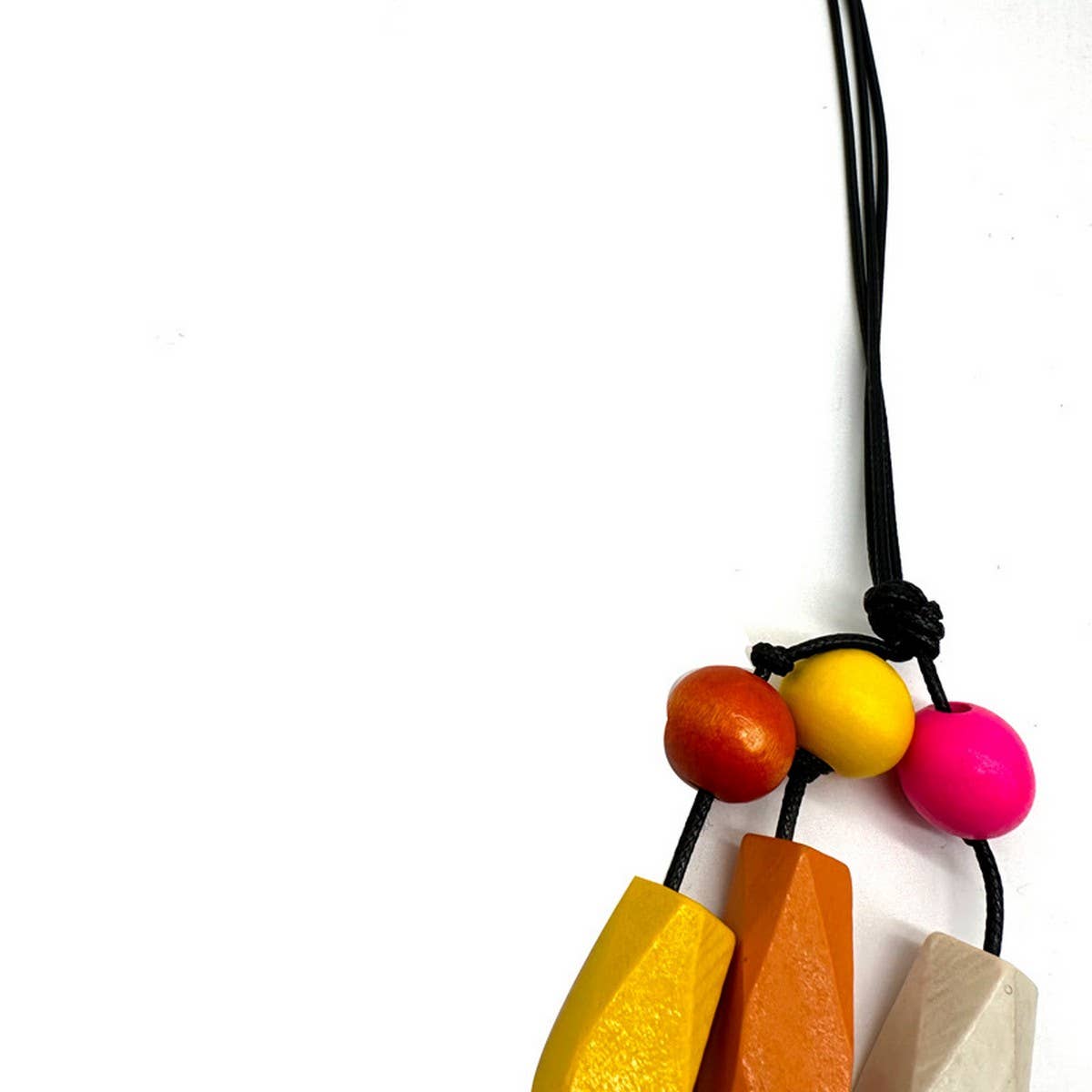 ETHNIC STYLE COLORFUL WOODEN BEADED NECKLACE