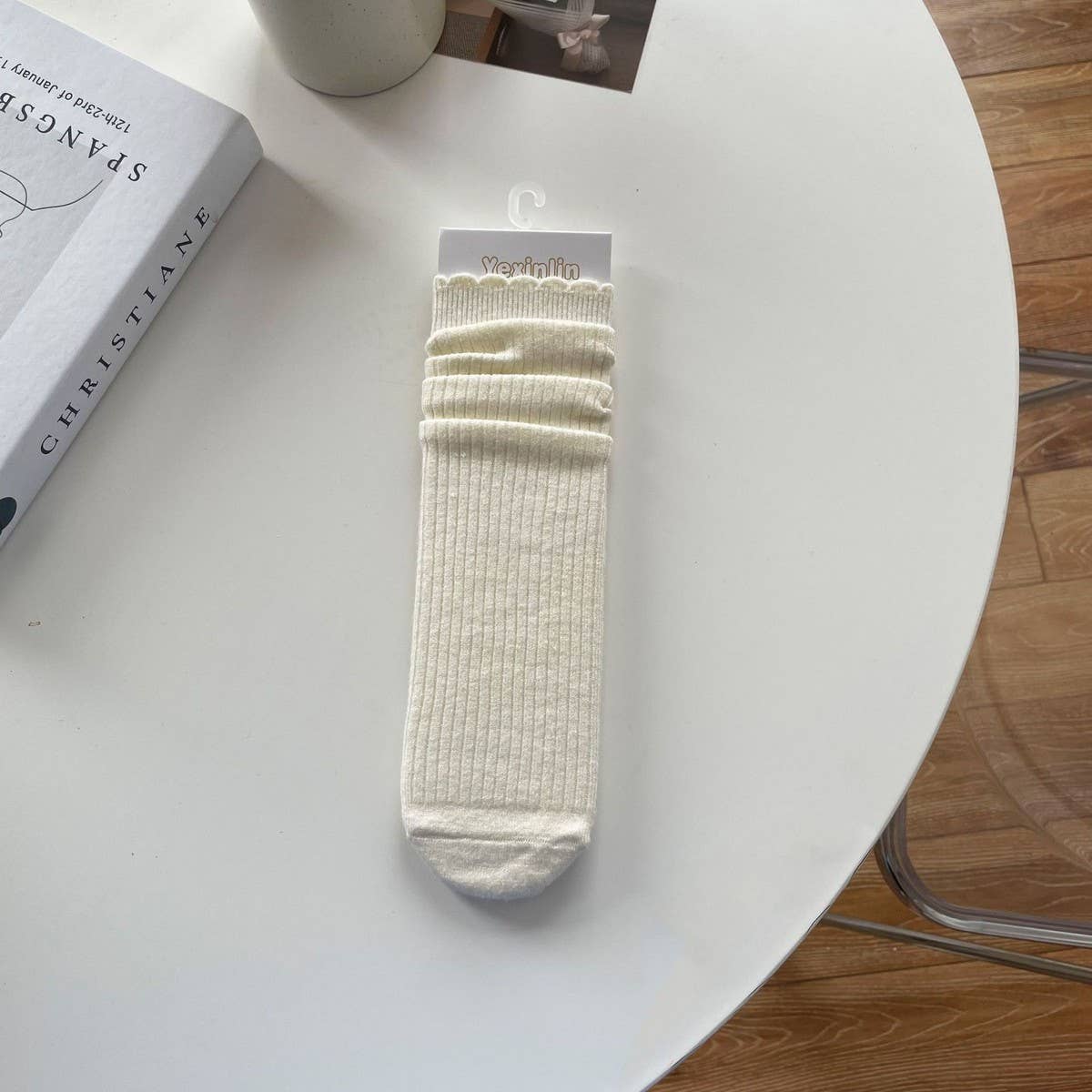 WOMEN'S SOLID COLOR CASHMERE LACE MID-CALF SOCKS