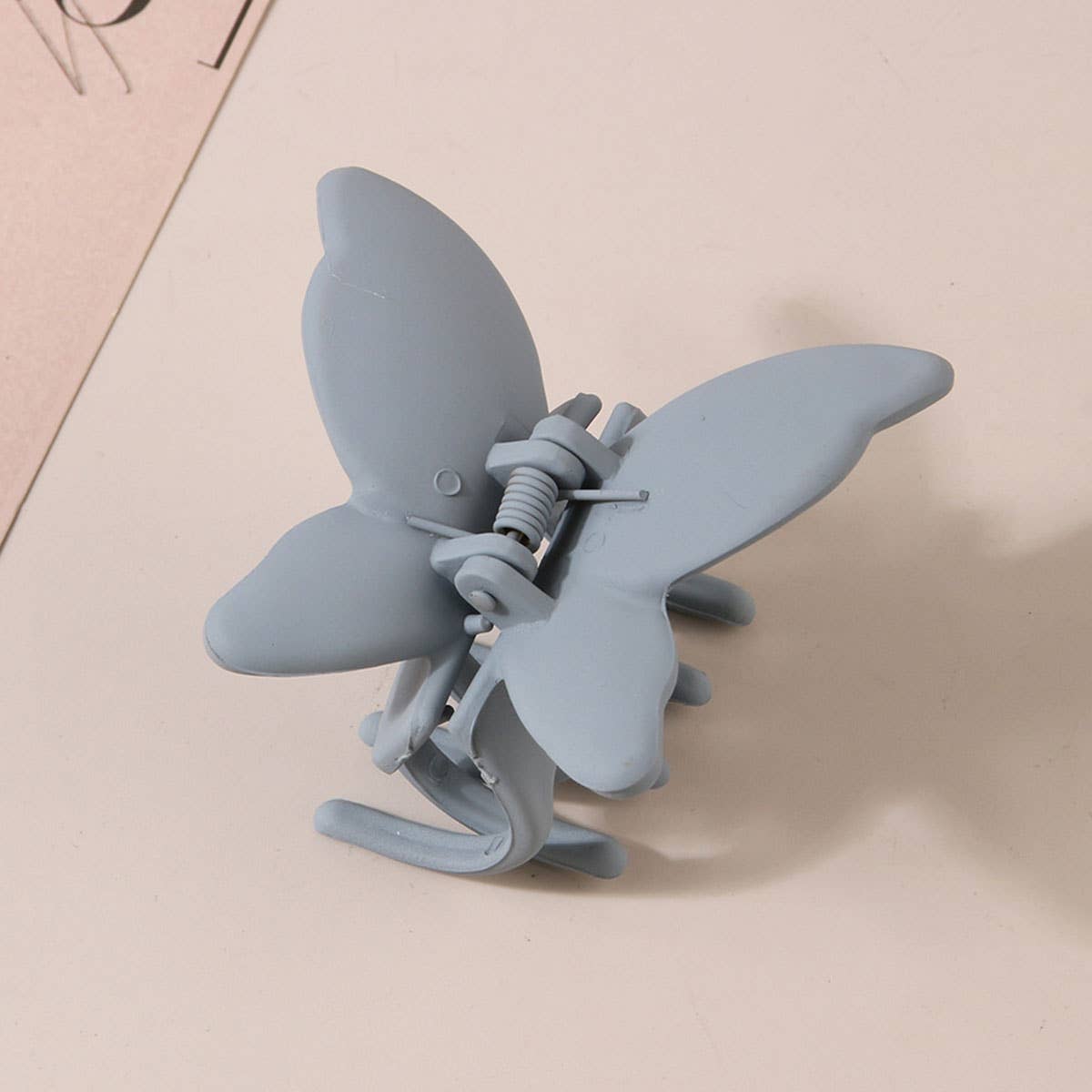 Matte Butterfly Hair Claw Clip ? Strong & Stylish_CWAHA0087