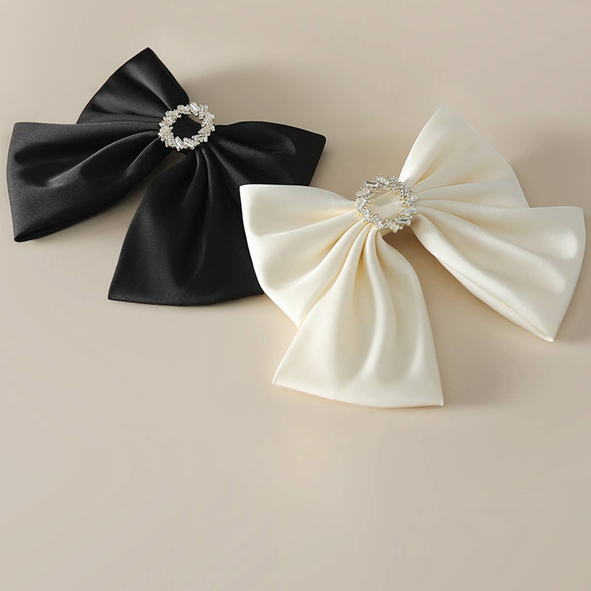 FASHIONABLE AND VERSATILE BOW HAIRPIN_CWASC1054