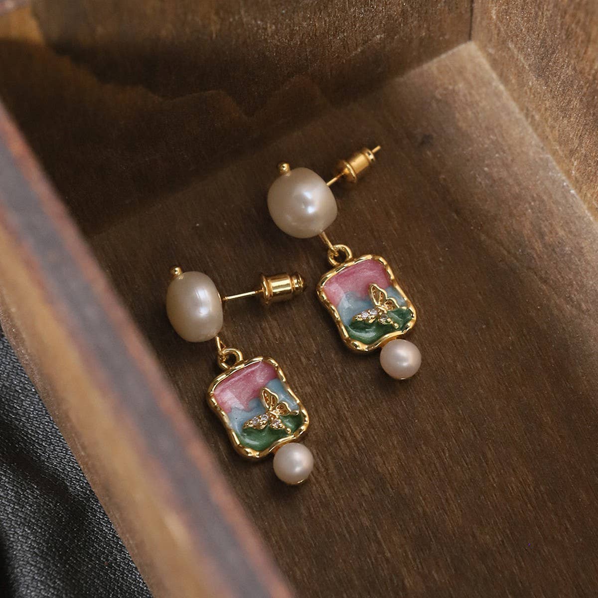 NEW NATURAL PEARL VINTAGE EARRINGS FOR WOMEN