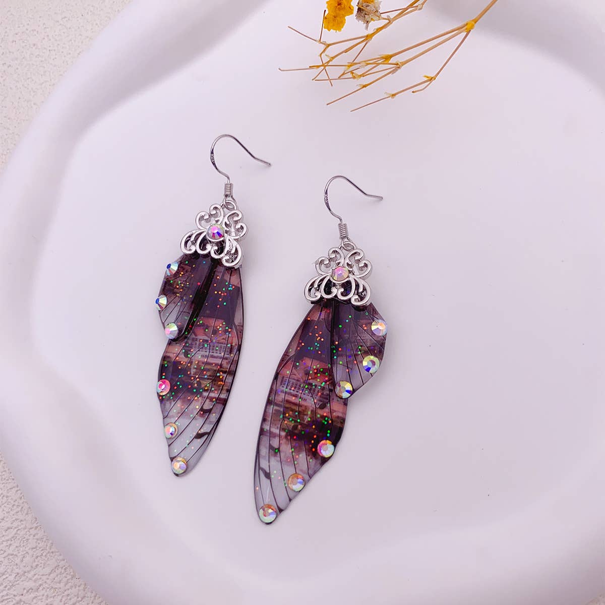 Elegant long earrings with cicada wing wings