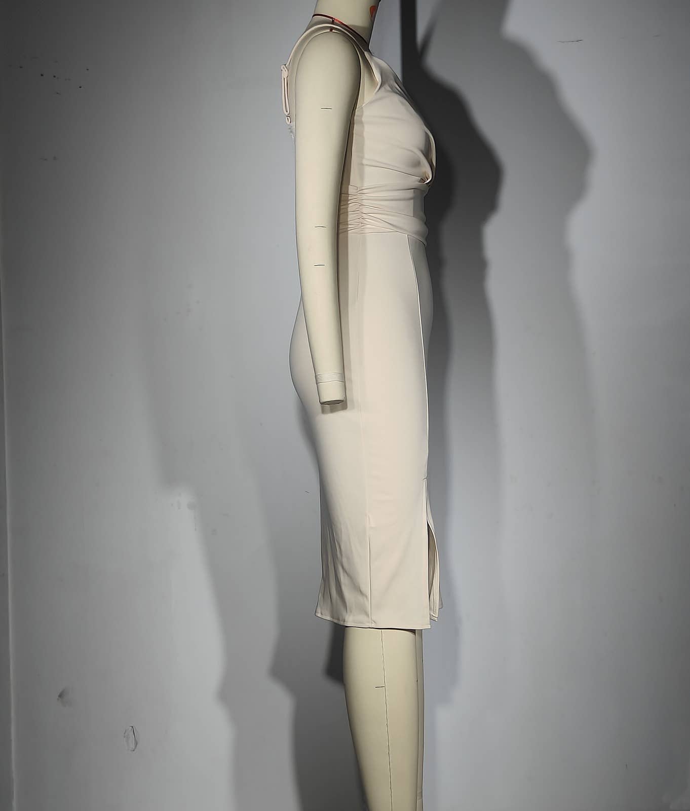 V-NECK SEXY WRAP HIP SPLIT HALTER DRESS