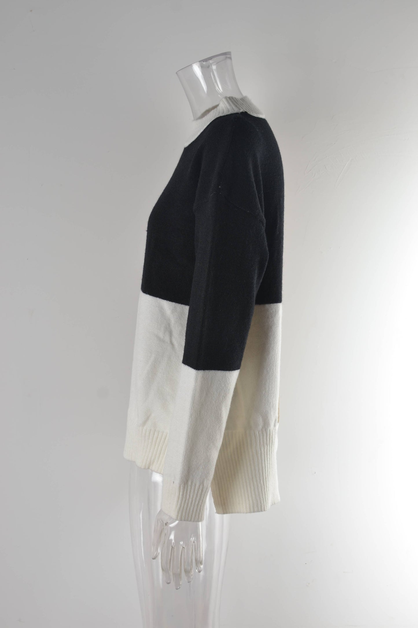 WITH IRREGULAR KNIT LOOSE PULLOVER SWEATER