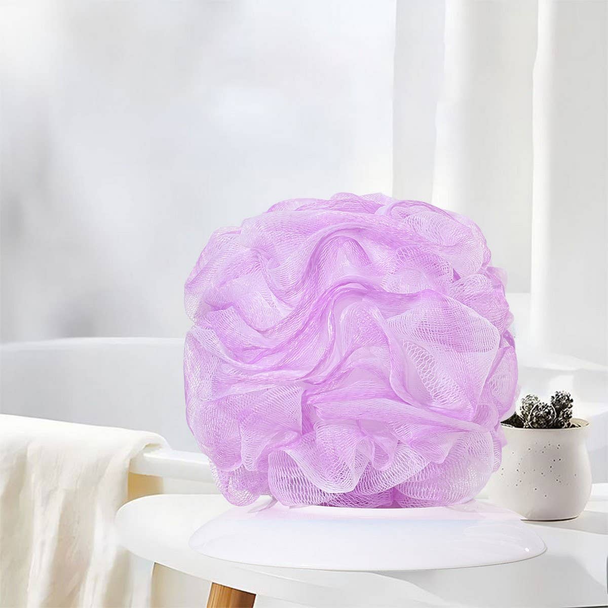 GRADIENT COLOR SOFT AND NON-FADING BATH POUF