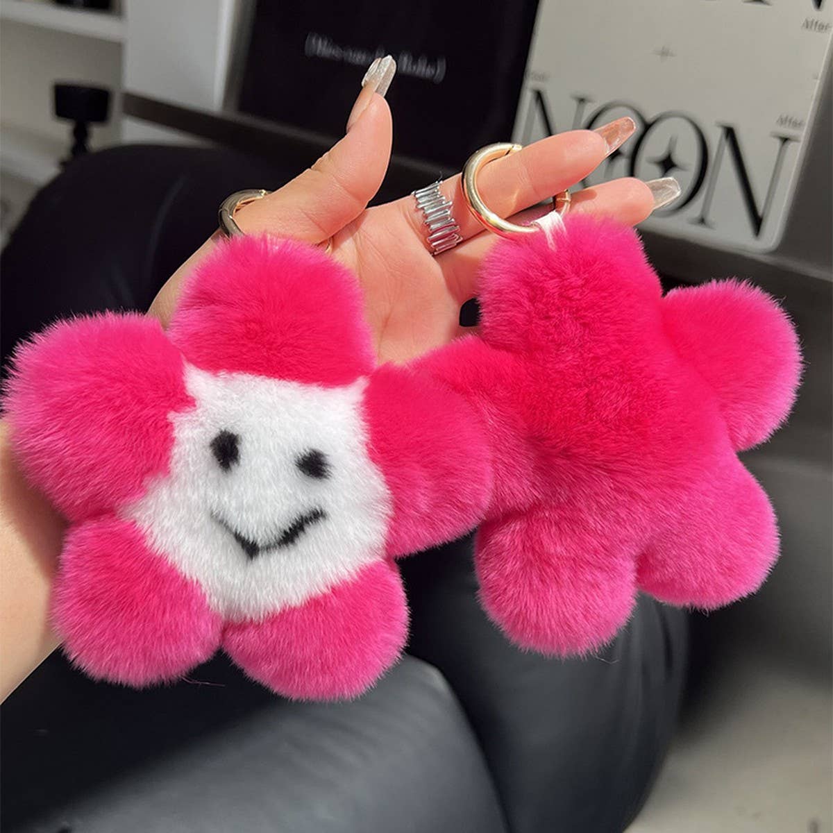 CUTE SMILING LITTLE STAR CAR KEYCHAIN BAG PENDANT