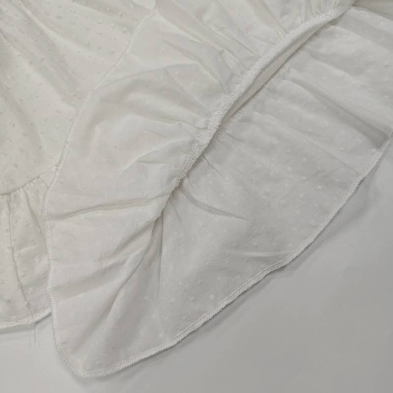 A versatile and casual short with a drape