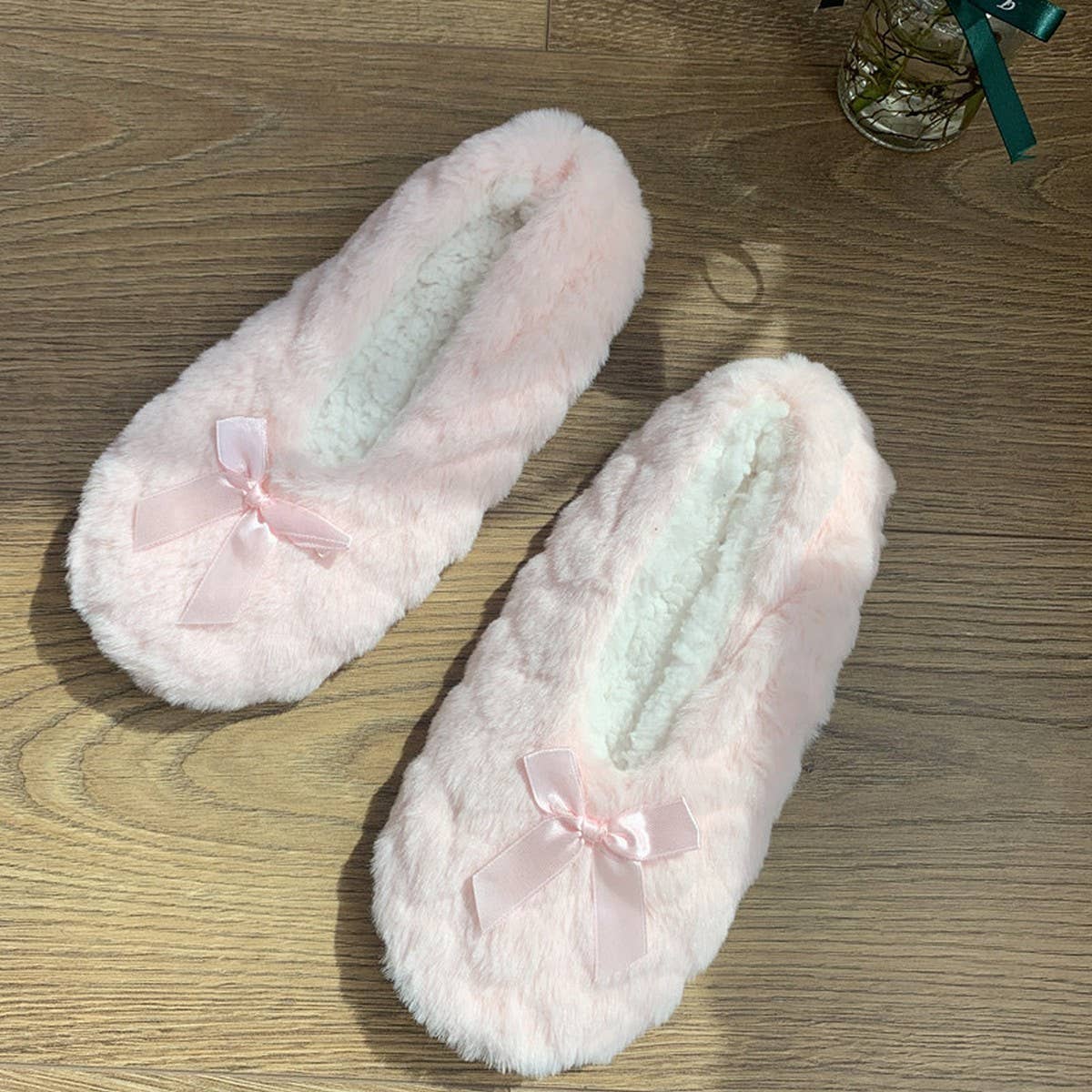 THICKENED AND VELVET ADULT FLOOR SOCK SLIPPERS