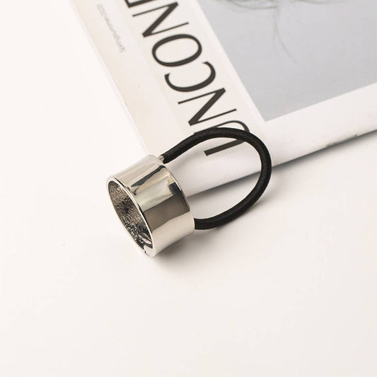 SIMPLE AND STYLISH COMMUTING HAIR SCRUNCHIES