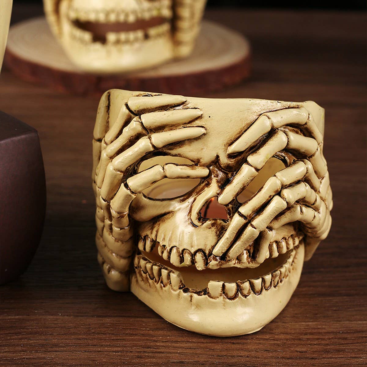 Halloween Skull Resin Candle Holder Decor_CWAJE5297