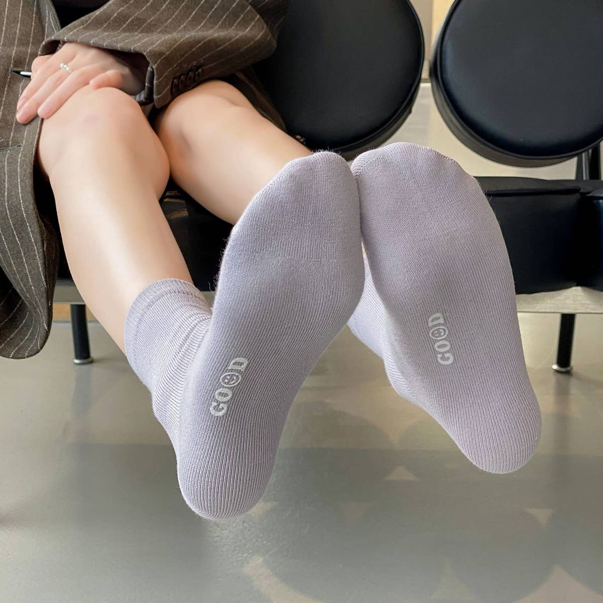 NEW AUTUMN AND WINTER LETTER SMILEY FACE SOCKS