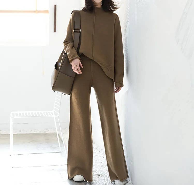 SWEATER WITH SLIT AND WIDE LEG PANTS KNIT SUIT