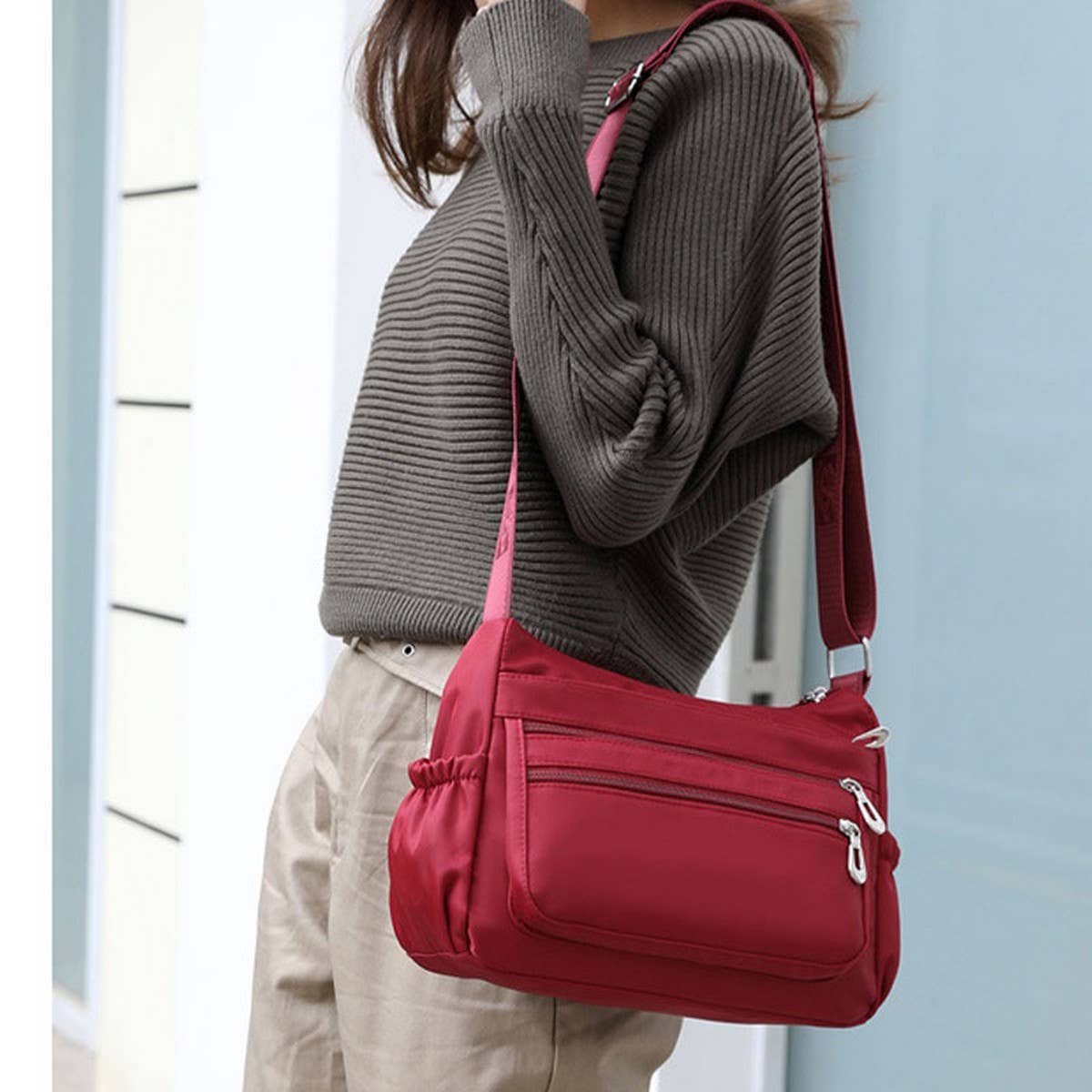 NYLON WATER-REPELLENT CROSSBODY SHOULDER BAG_CWASC1744