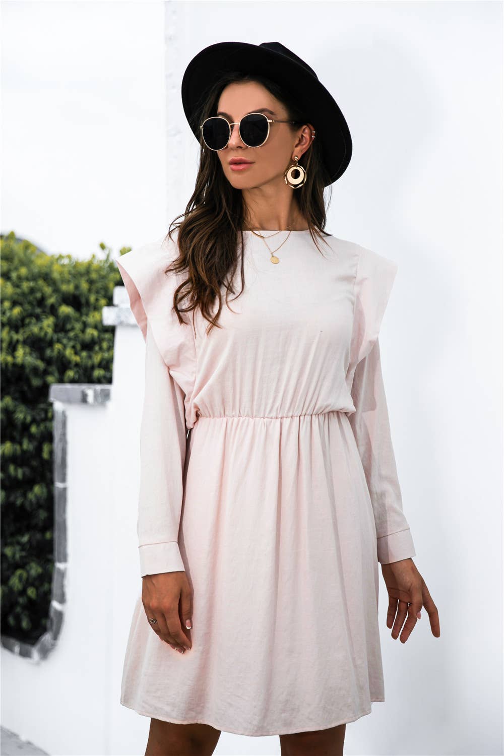 SHOULDER PADS, LONG SLEEVES, WAIST, SHORT DRESS