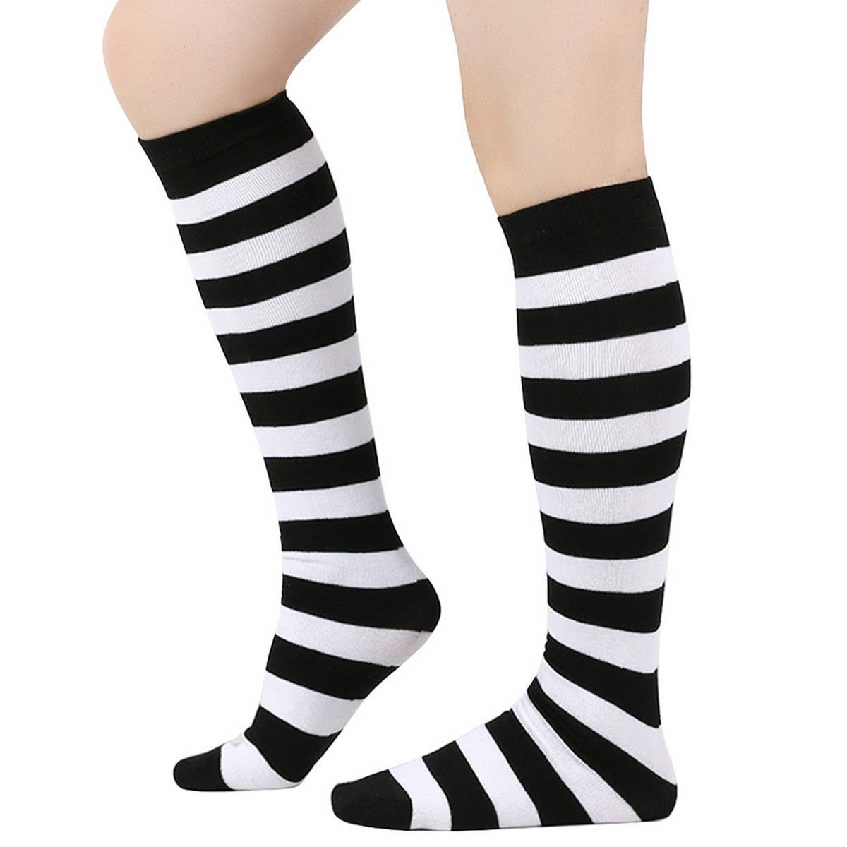 CWMM10073_STRIPED KNEE-HIGH SOCKS FOR CHRISTMAS