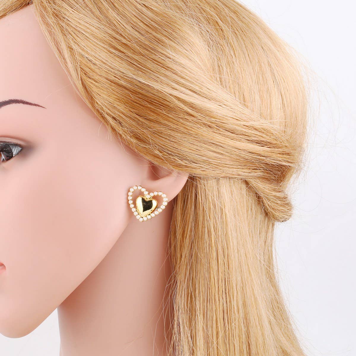 HEART SHAPED PEARL GOLD-PLATED EARRINGS