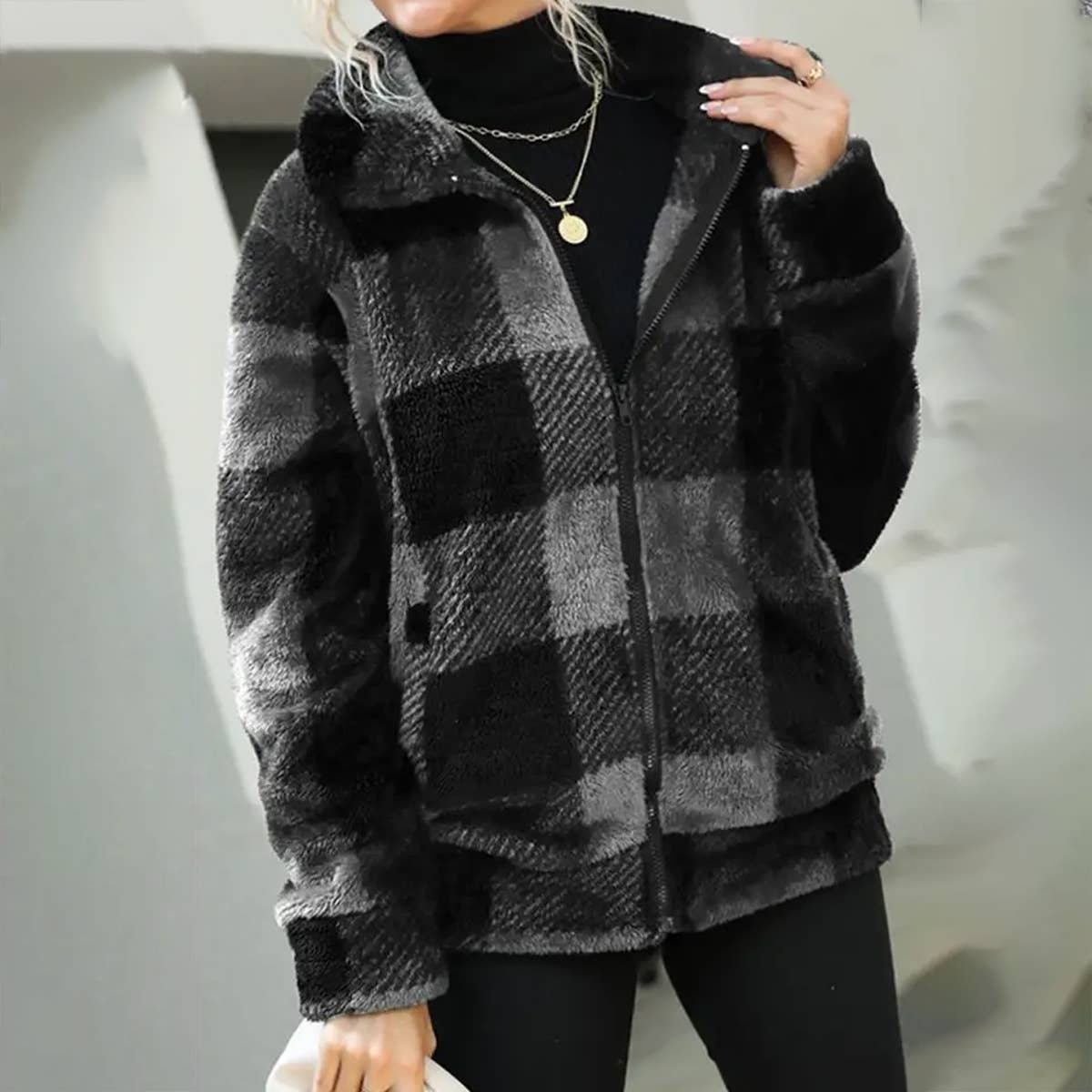 WOMEN LOOSE FIT OVERSIZED PLAID FLEECE JACKET_CWOJA0634