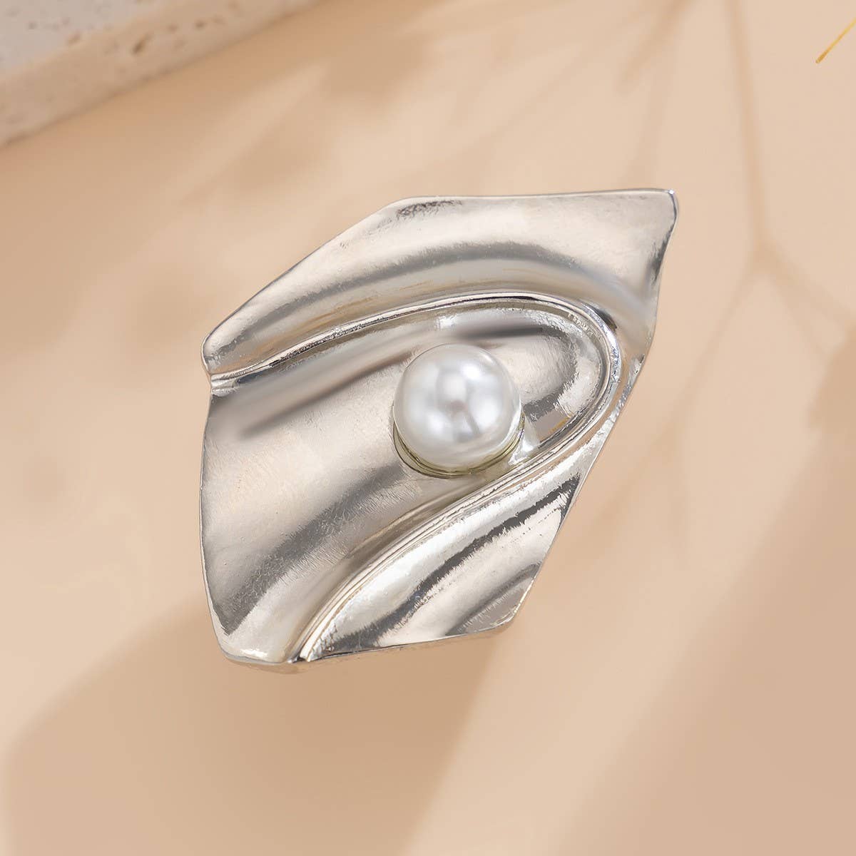 NEW IRREGULAR IMITATION PEARL ADJUSTABLE RING