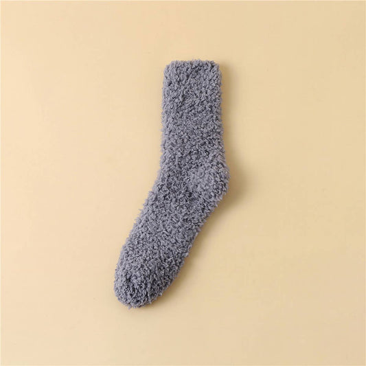 WOMEN LEISURE CORAL VELVET SOLID COLOR SOCKS