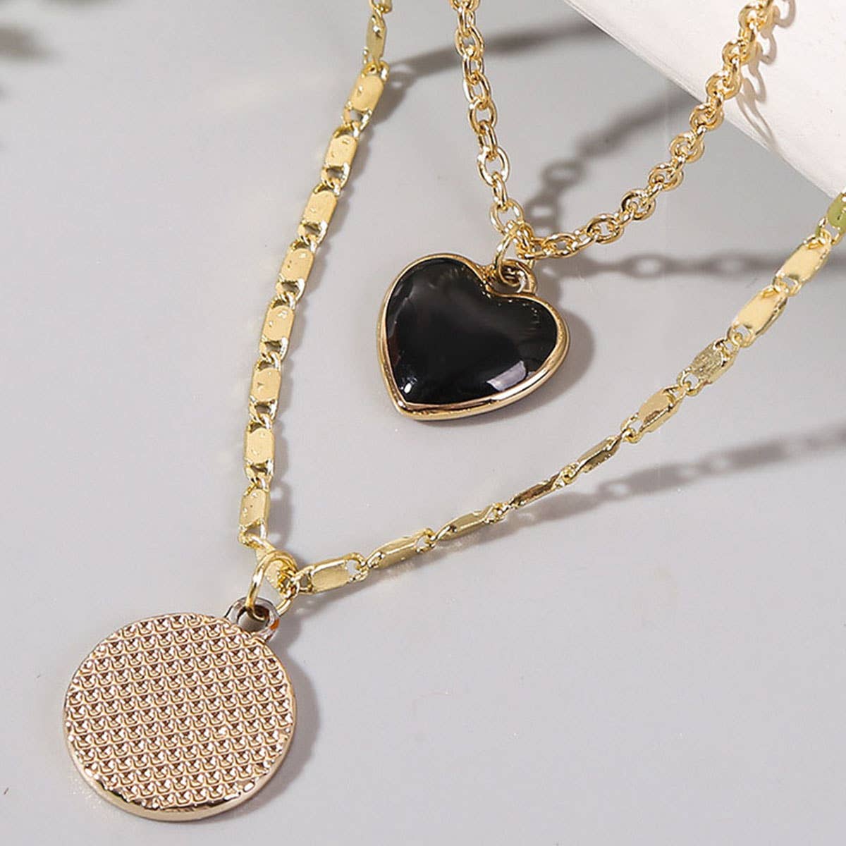 HEART CHARM LAYERED NECKLACE