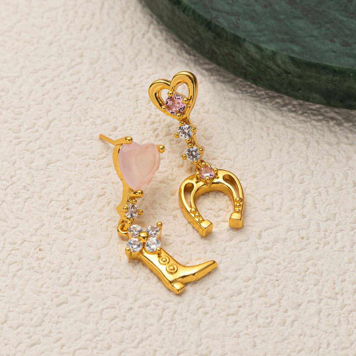Bow Horseshoe Boot Zircon 18K Gold Stud Earrings_CWAJE5069
