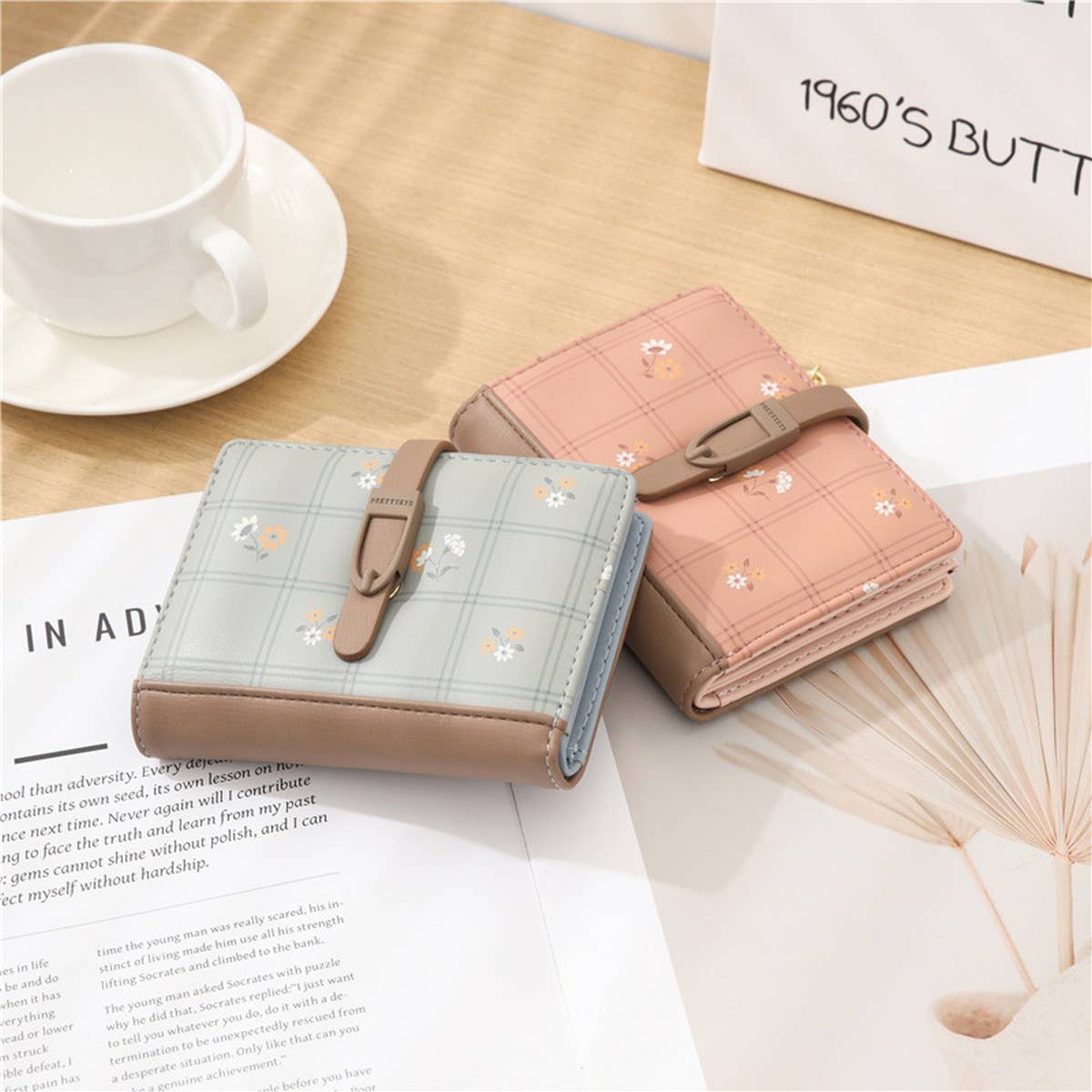 SWEET AND FRESH PRINTED WALLET_CWAB2566