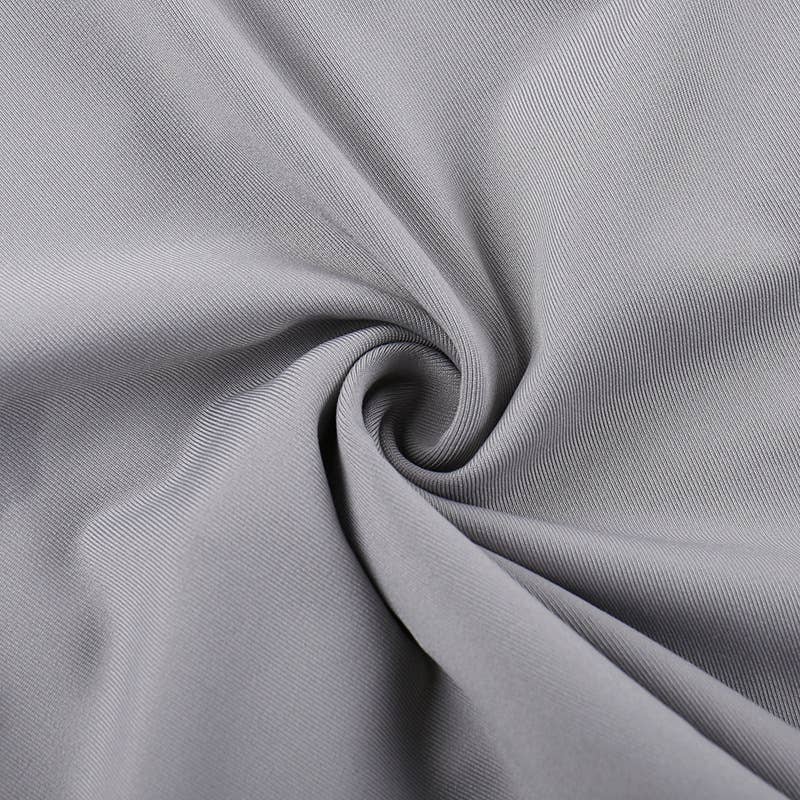 A casual short two-piece vest skirt set