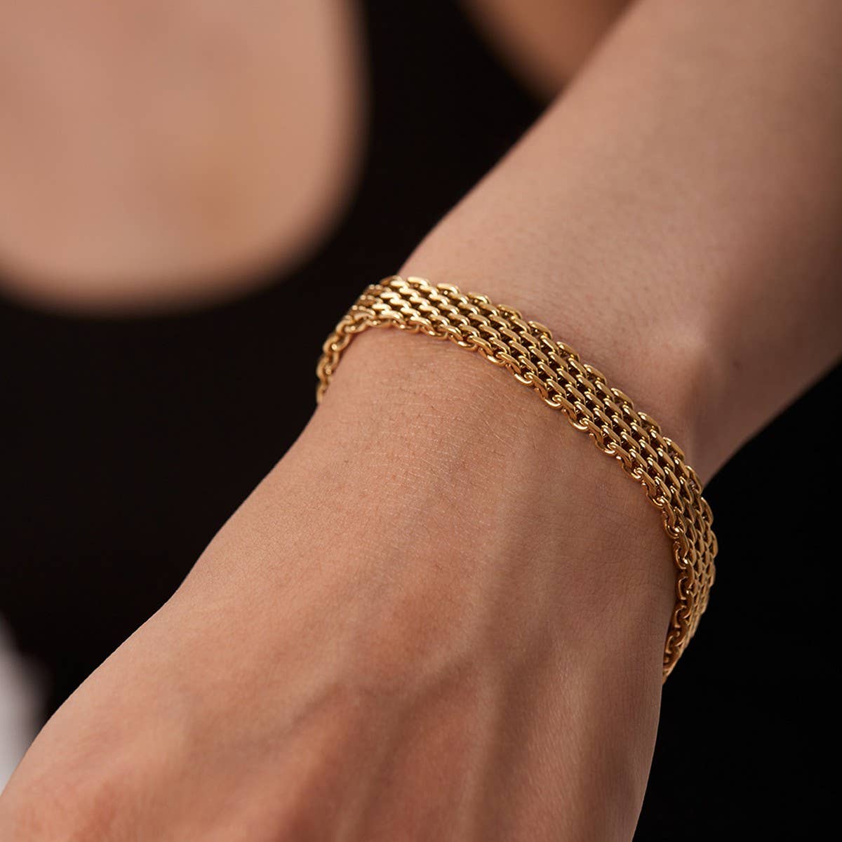 18K Gold Vacuum Plated Bar Bracelet, No Fade_CWAJE4709
