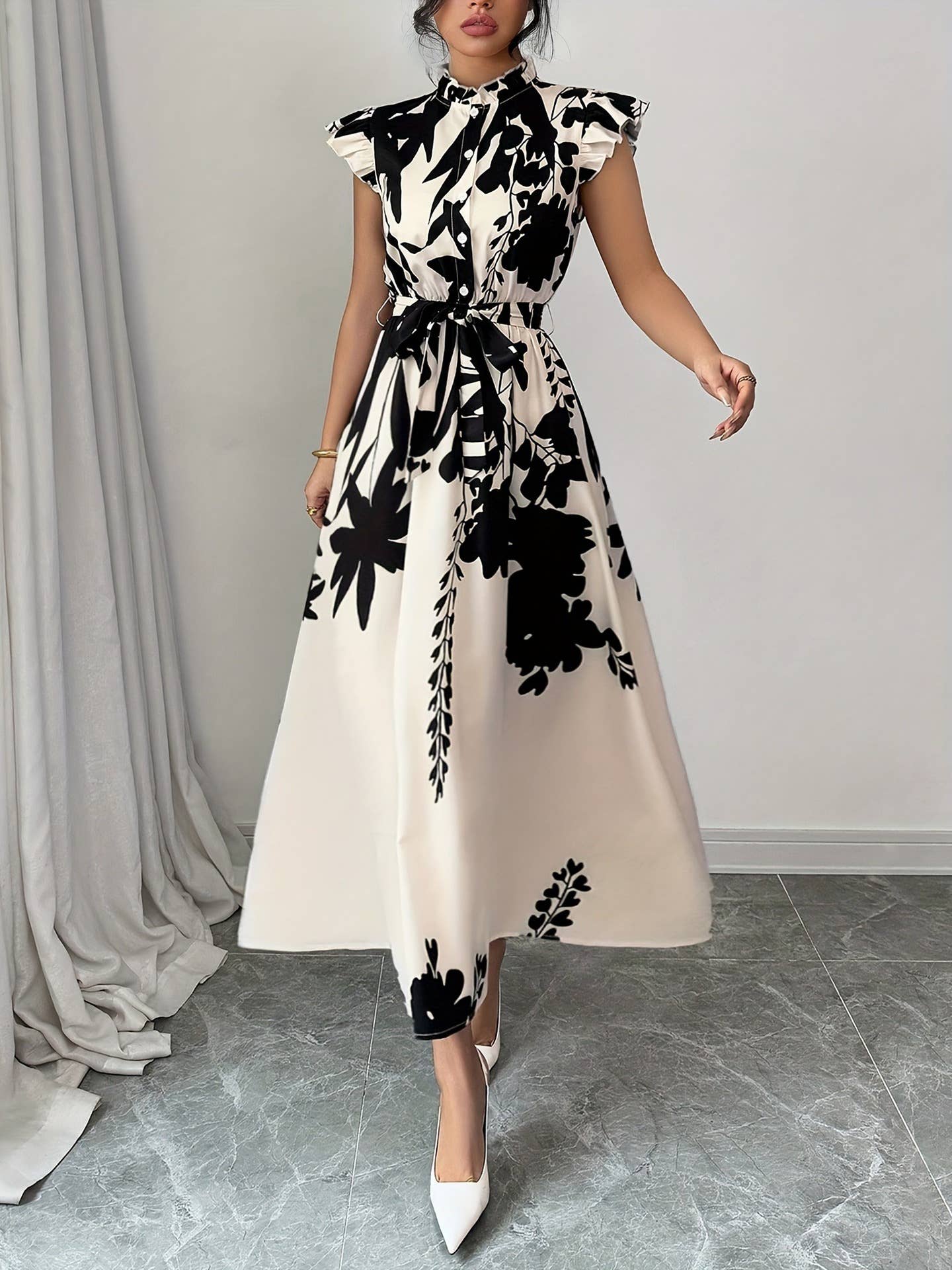 Ethnic-style stand-up collar cinched waist dress