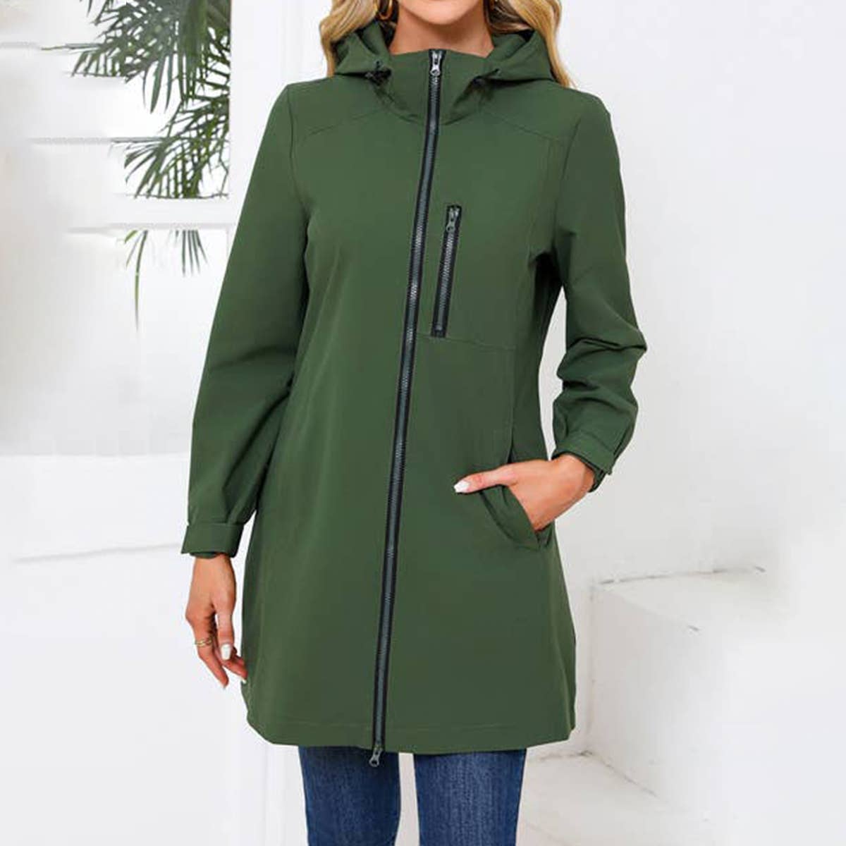 HOODED LONG-SLEEVED SPORTS TRENCH COAT