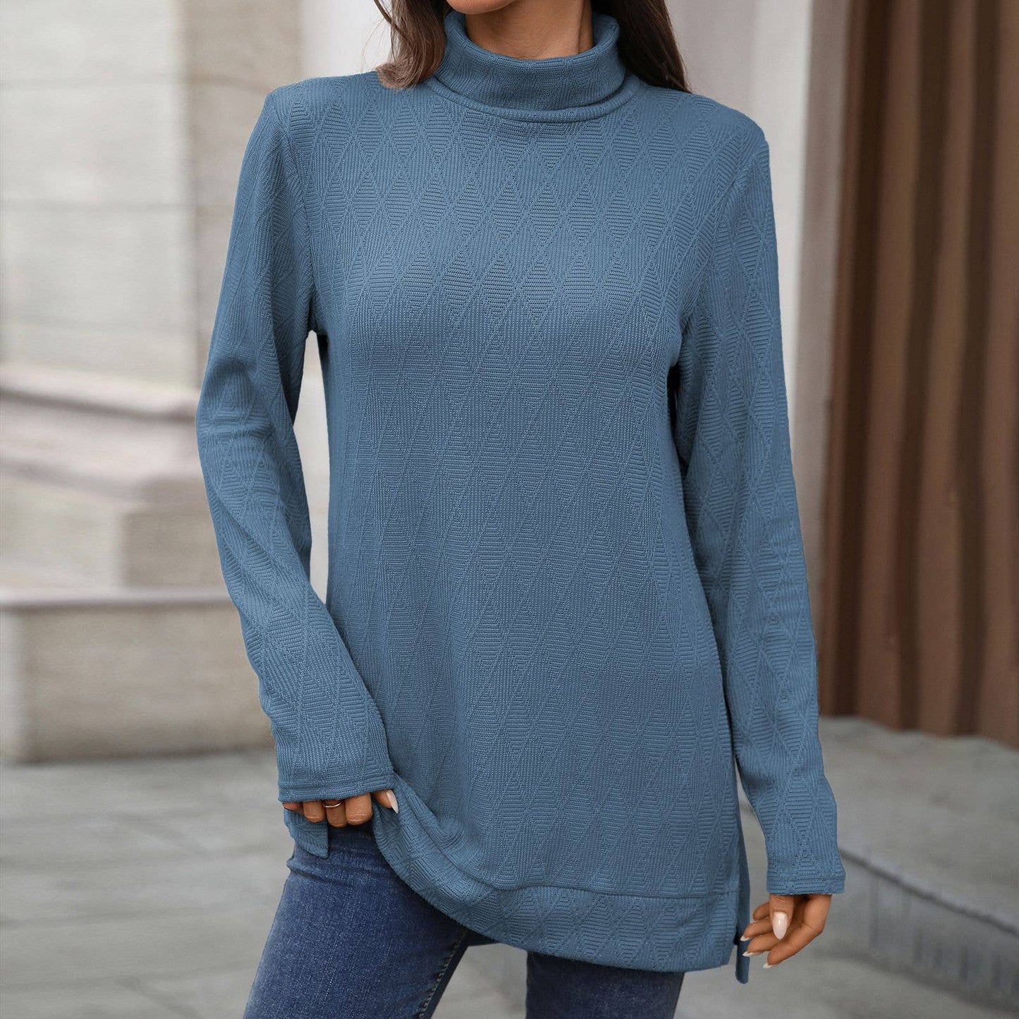 Solid-color high-neck long-sleeved slit T-shirt