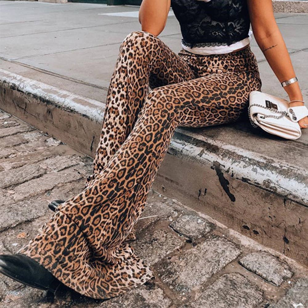 LEOPARD PRINT SLIM, HIGH-WAISTED FLARED PANTS