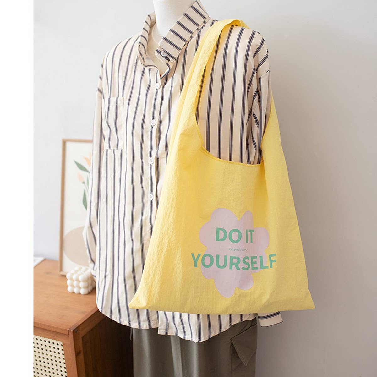 Fresh Letter Print Canvas Tote Bag for Students_CWAB5637