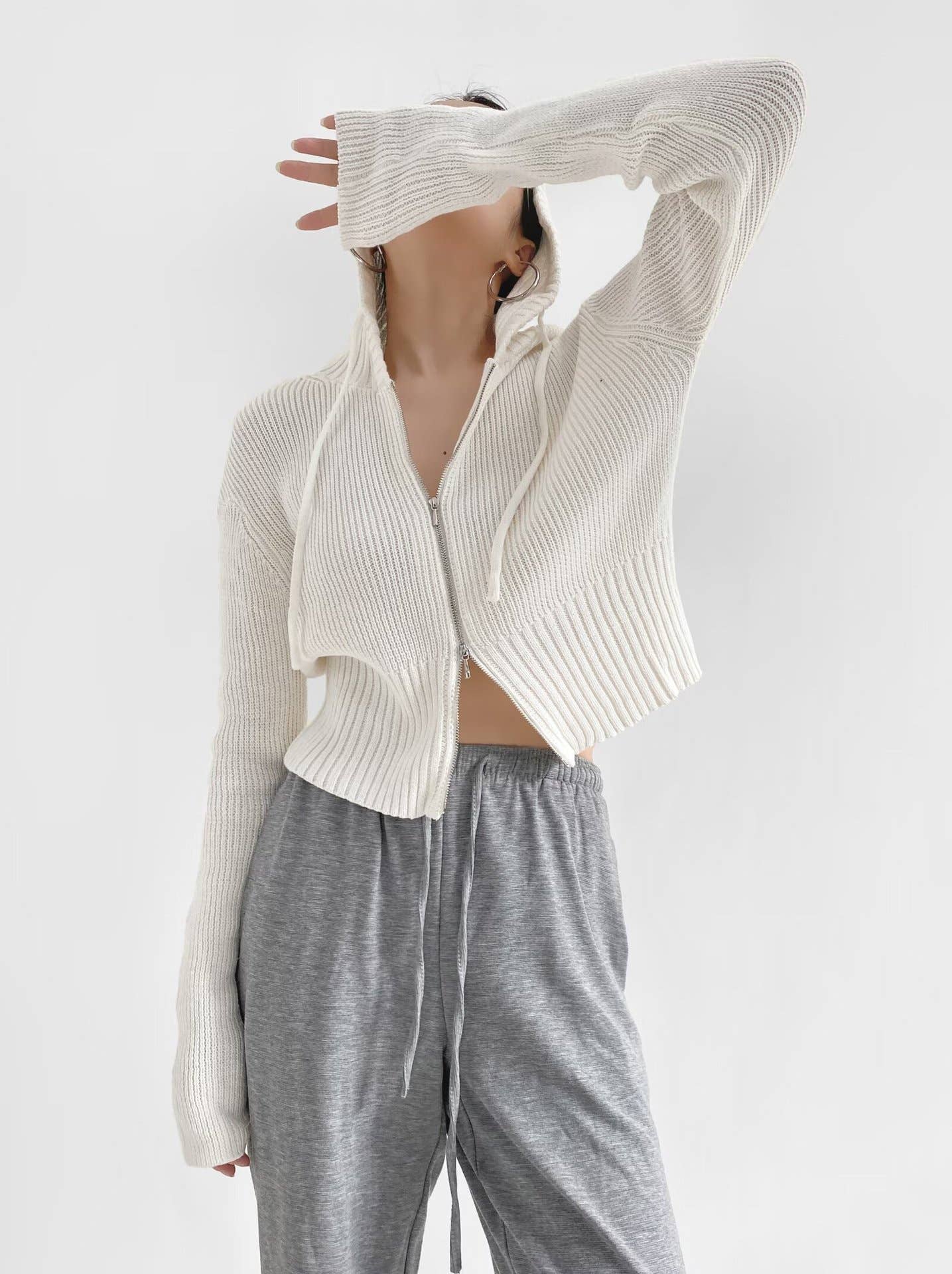 Short, slimming and stylish knitted coat