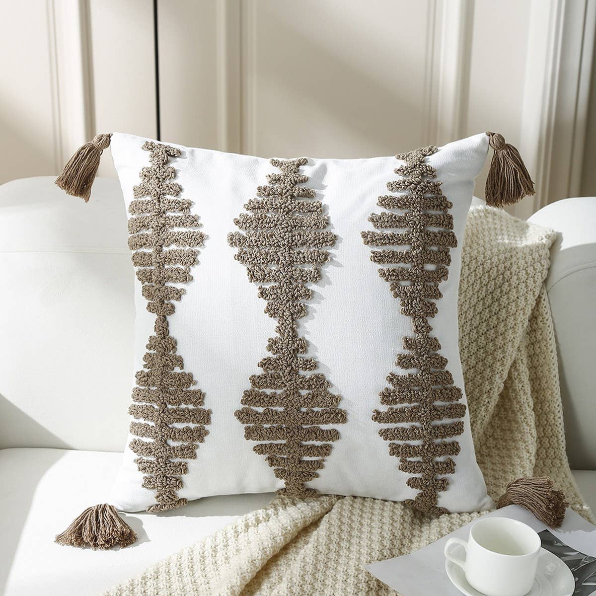 Boho Tufted Embroidered Pillow Cover for Sofa/Bed_CWMM7696