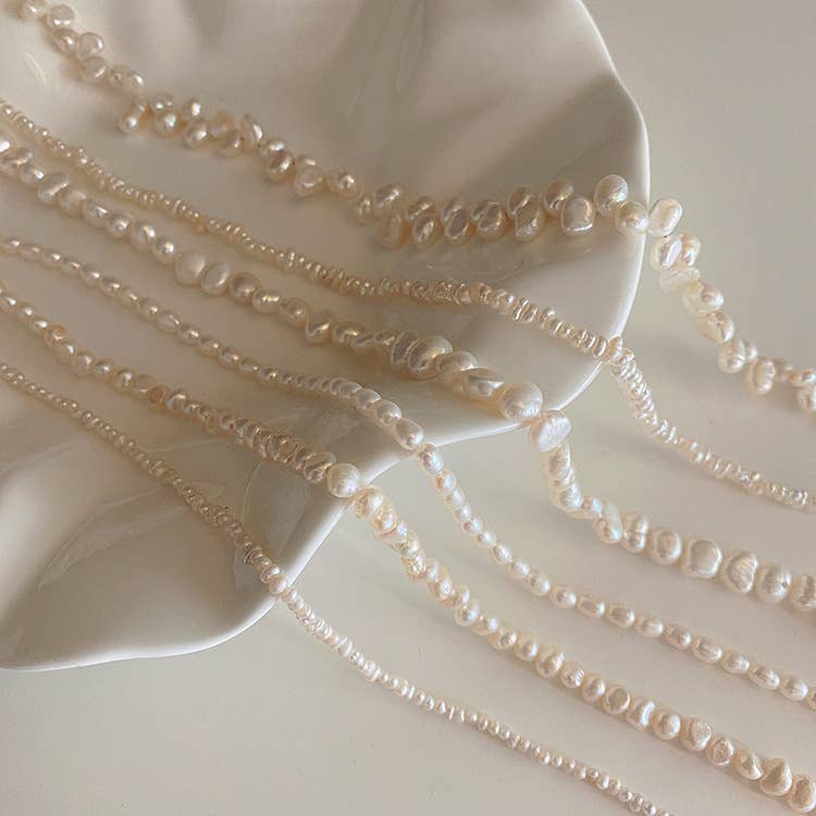 French retro freshwater pearl series necklace
