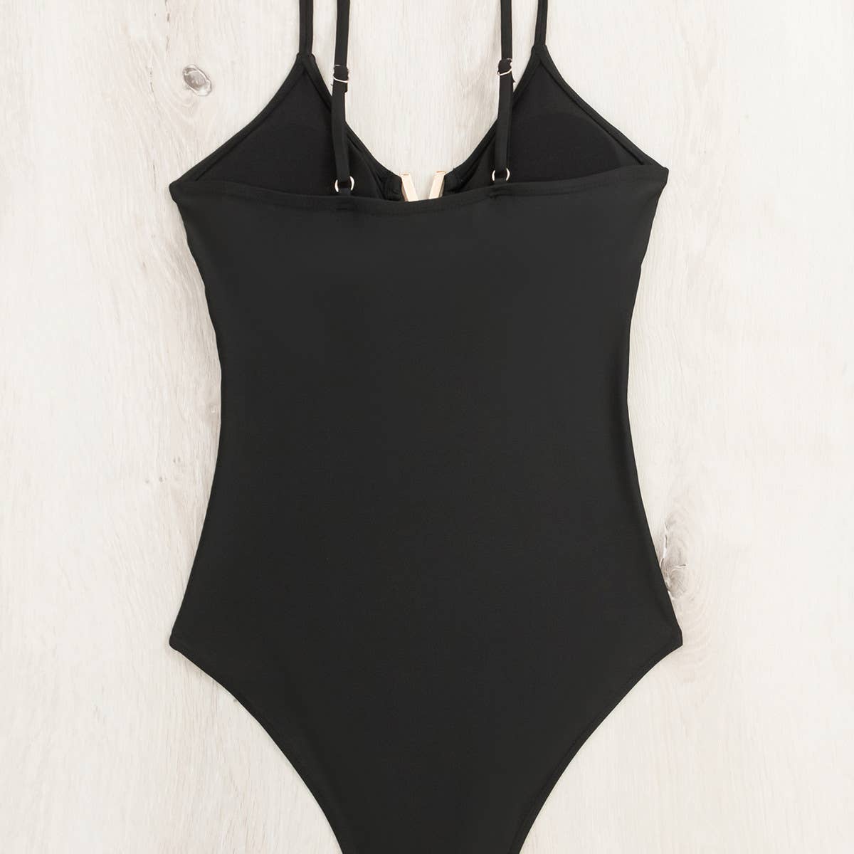 SOLID COLOR HOLLOW ONE-PIECE SWIMSUIT_CWMW0283
