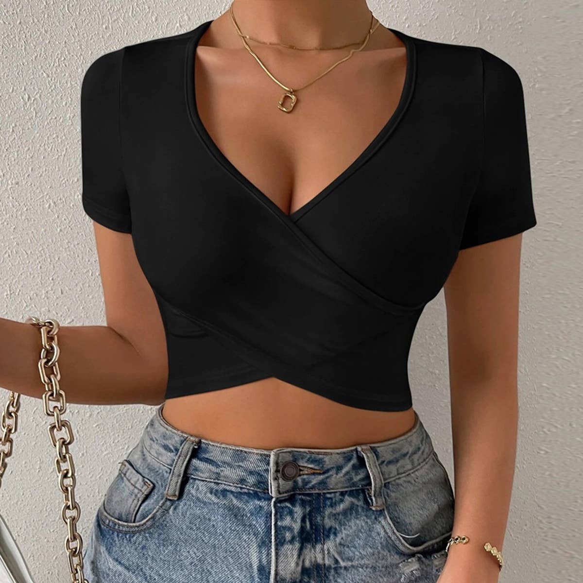 SEXY V NECK SLIM FIT ULTRA SHORT T SHIRT_CWTSTS0292