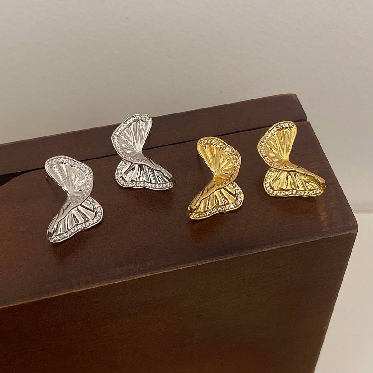 HIGH-END MICRO-INLAID ZIRCON BUTTERFLY EARRINGS