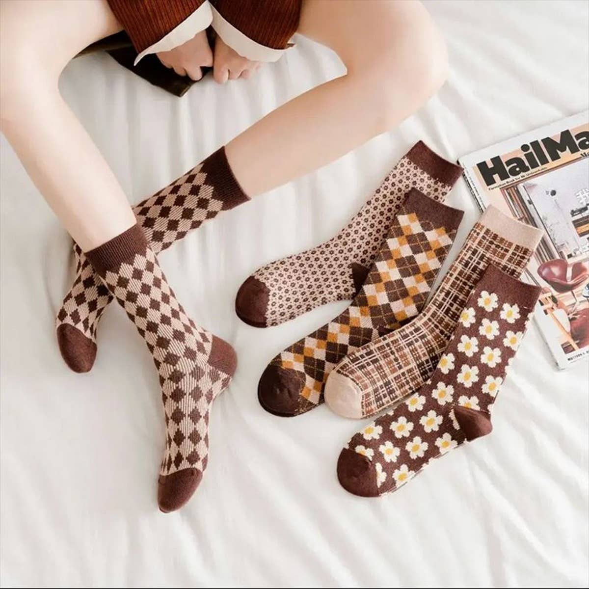 COLLEGE STYLE MID-TUBE WOMEN'S SOCKS FOR GIFTS
