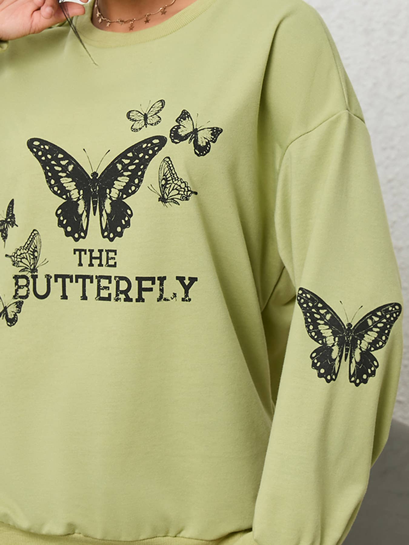 LETTER BUTTERFLY PRINT LONG-SLEEVED HOODIE